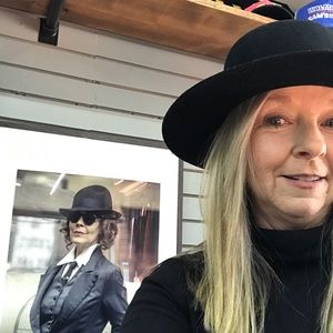 Meet your Posher, Kimberly